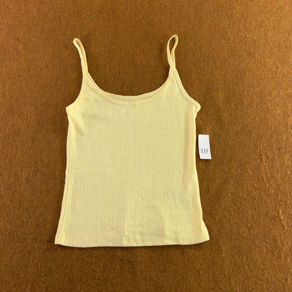 Gap Womens M Yellow Pointelle Ribbed Scallop Trim Camisole Tank Top NWT